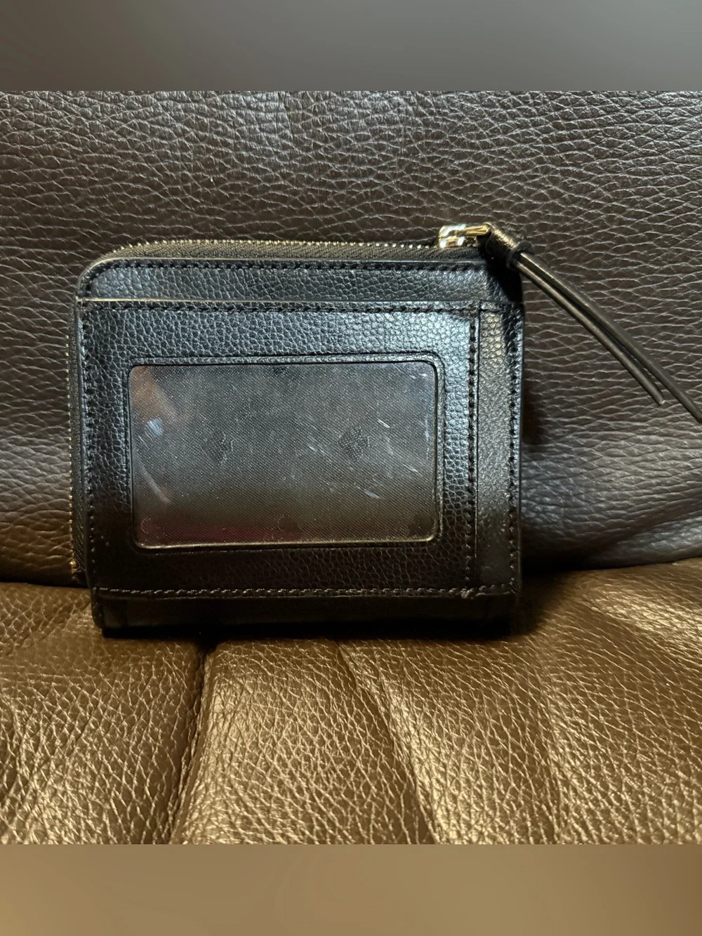 kate spade Black Pebbled Leather Zip Card Wallet